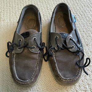 Sperry Top Sider women’s suede leather grey boat shoe